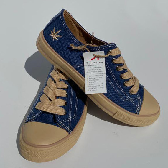 Hanf Damen Sneaker MARLEY, Navy - Grand Step Shoes